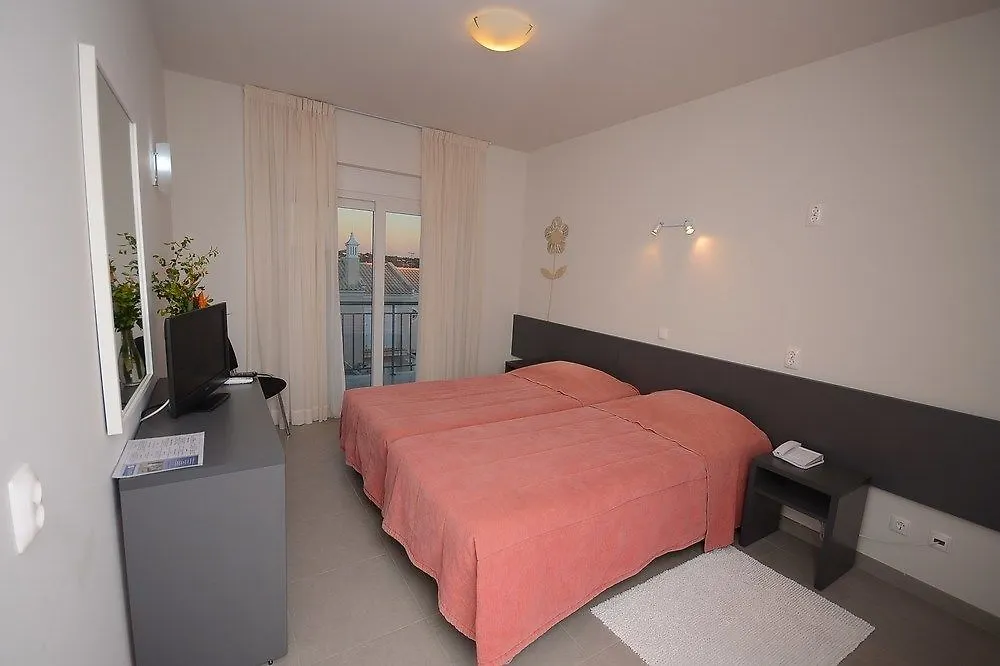 Guest House Boliqueime 0*,